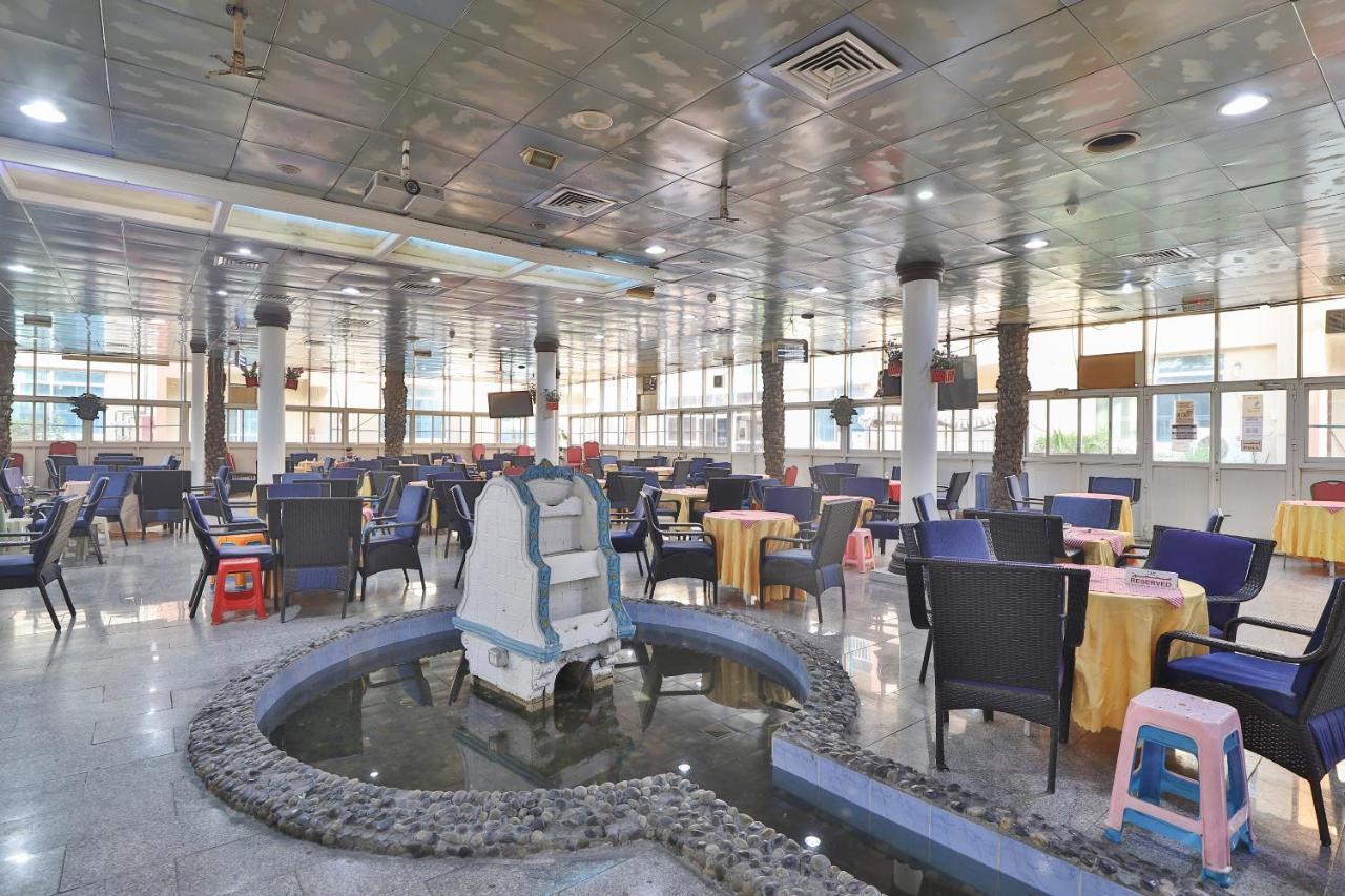 Oyo 366 Waves Hotel Acman Dış mekan fotoğraf