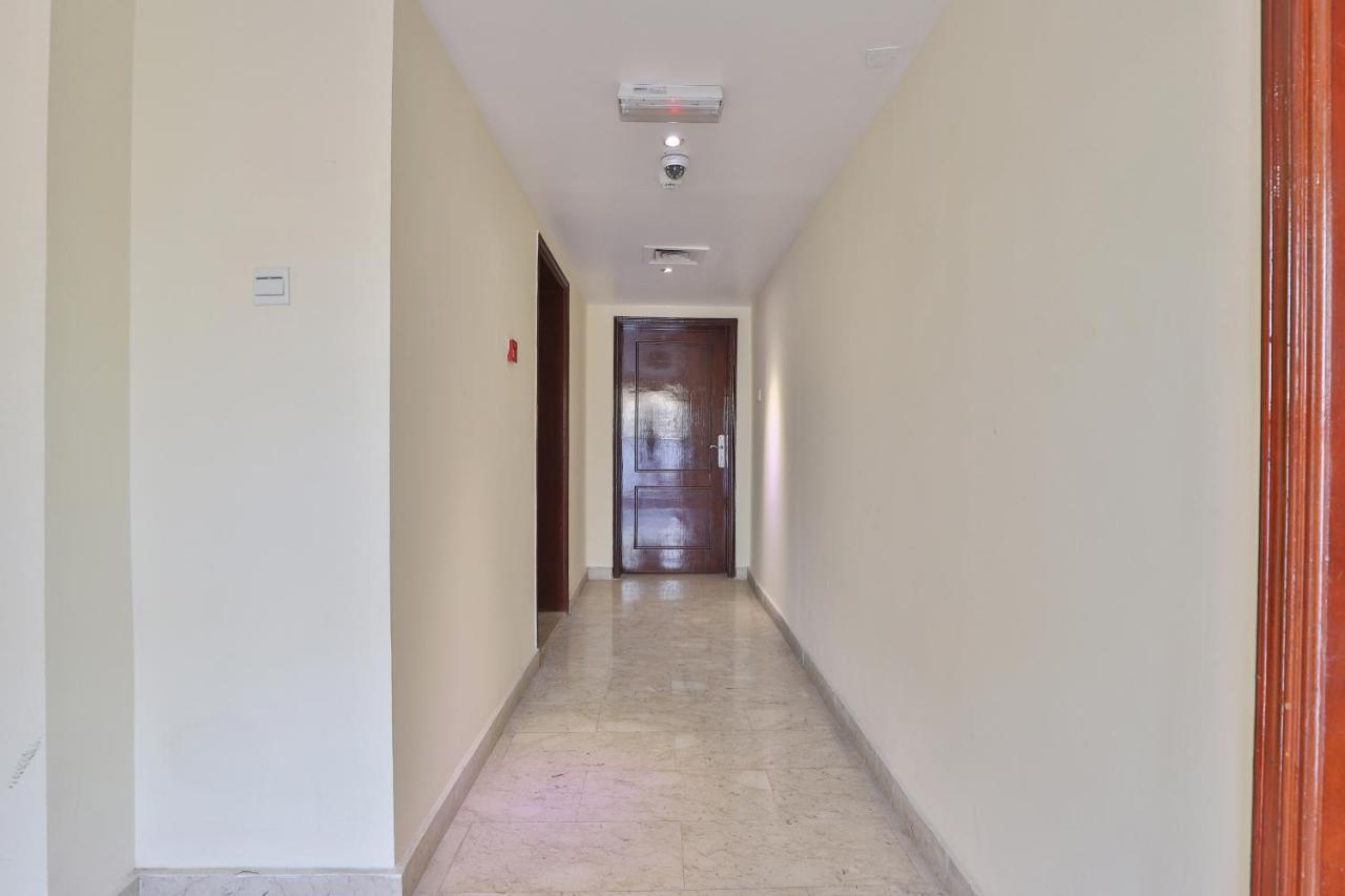 Oyo 366 Waves Hotel Acman Dış mekan fotoğraf
