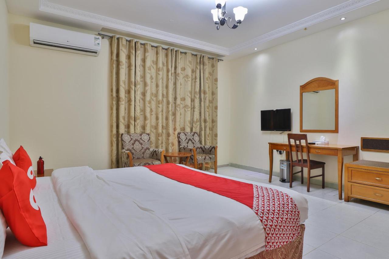 Oyo 366 Waves Hotel Acman Dış mekan fotoğraf