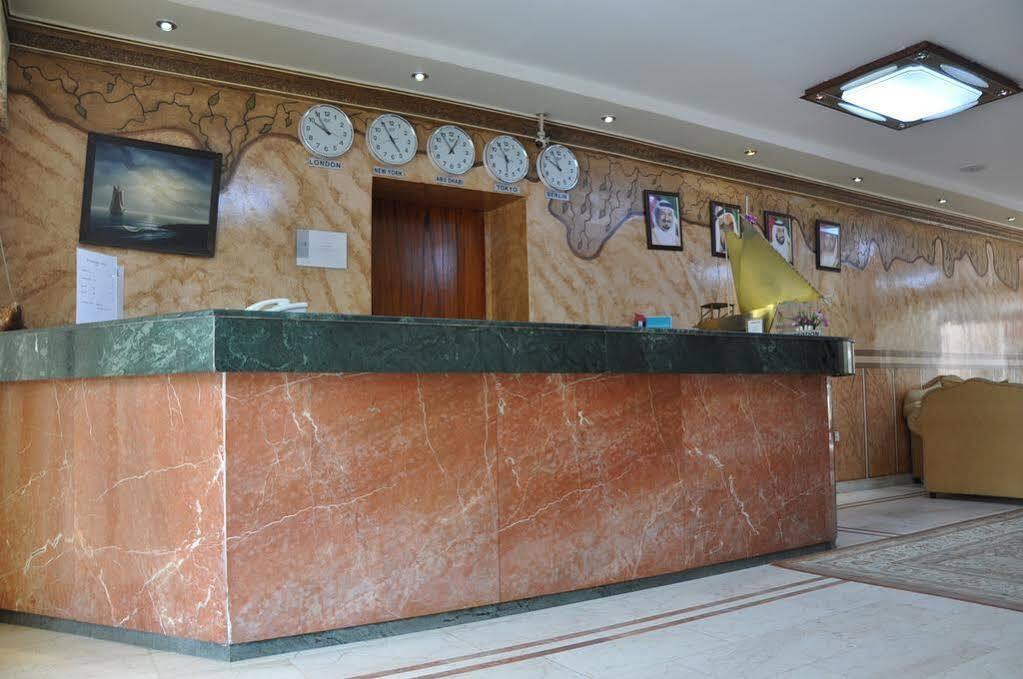 Oyo 366 Waves Hotel Acman Dış mekan fotoğraf